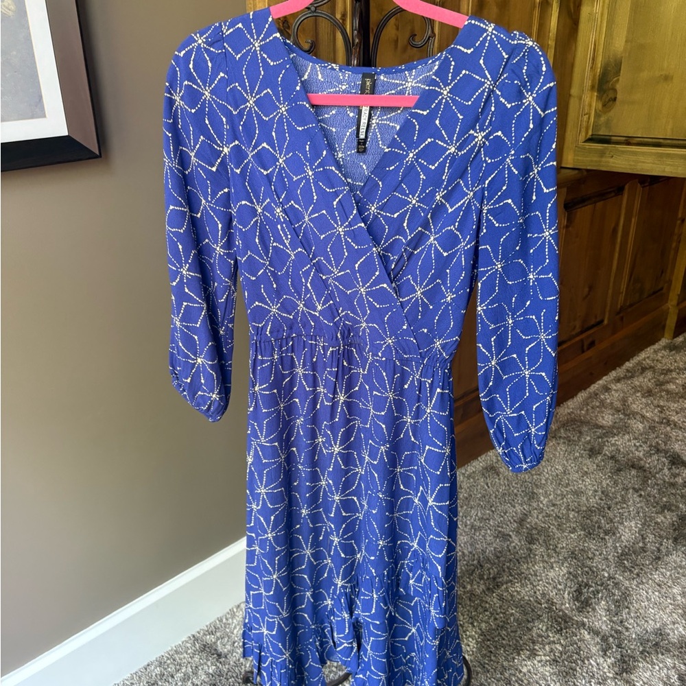 Plenty by Tracy Reese Blue Fit and Flare Dress with V-Neck